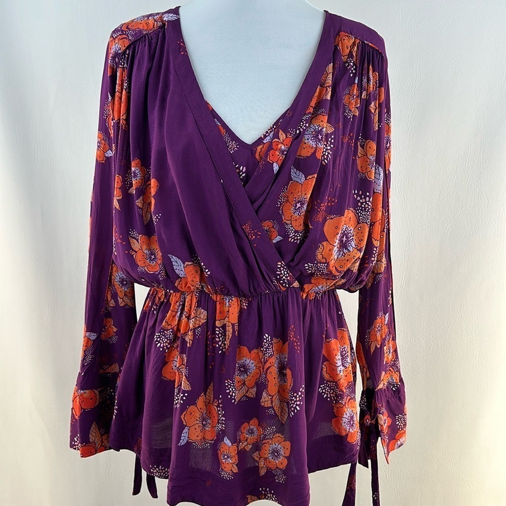 Free People Tuscan Dreams Floral Printed Wrap Long Sleeve Tunic Top - Picture 2 of 11